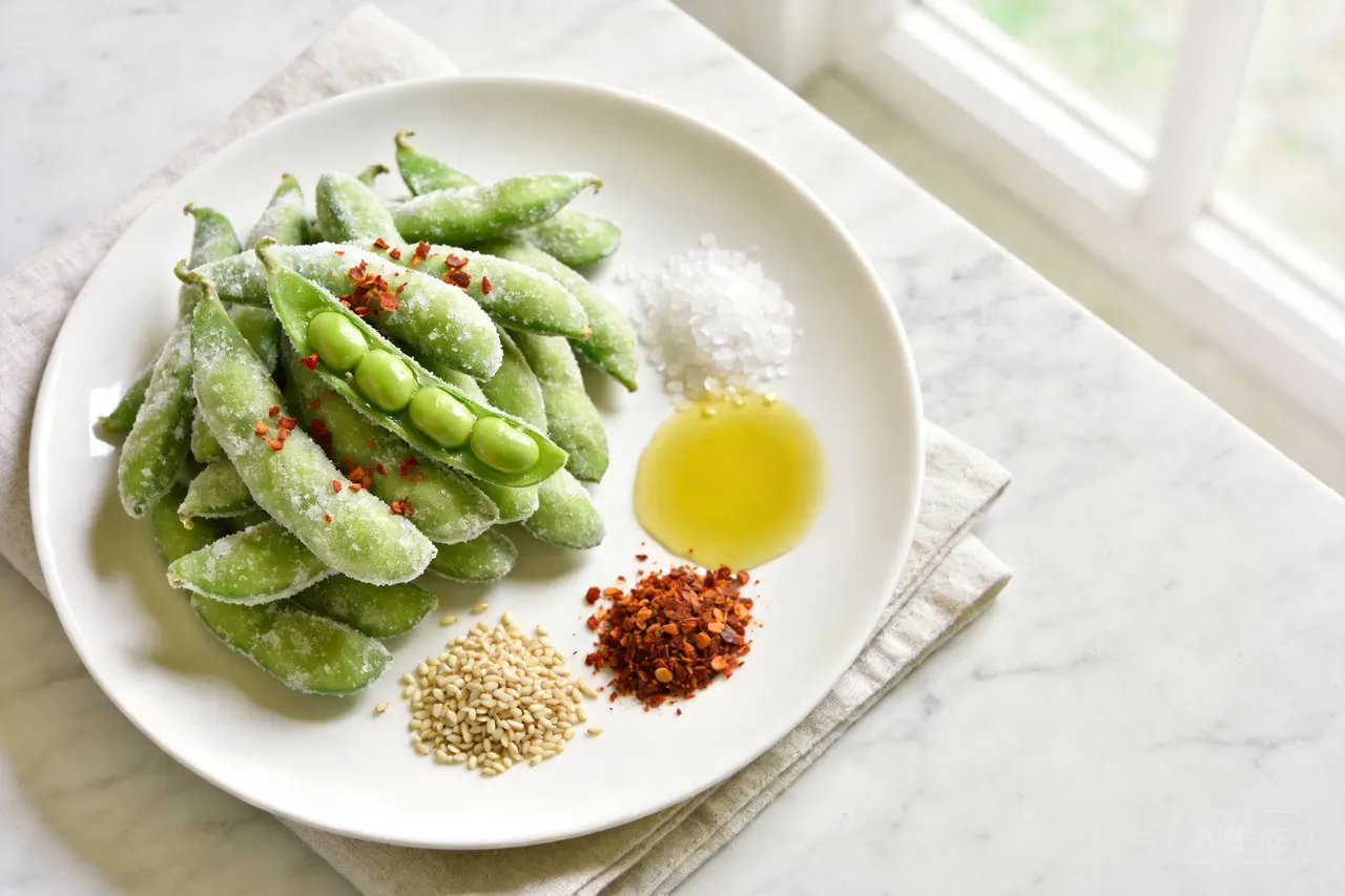Sea Salt Edamame - 120 calorie snack